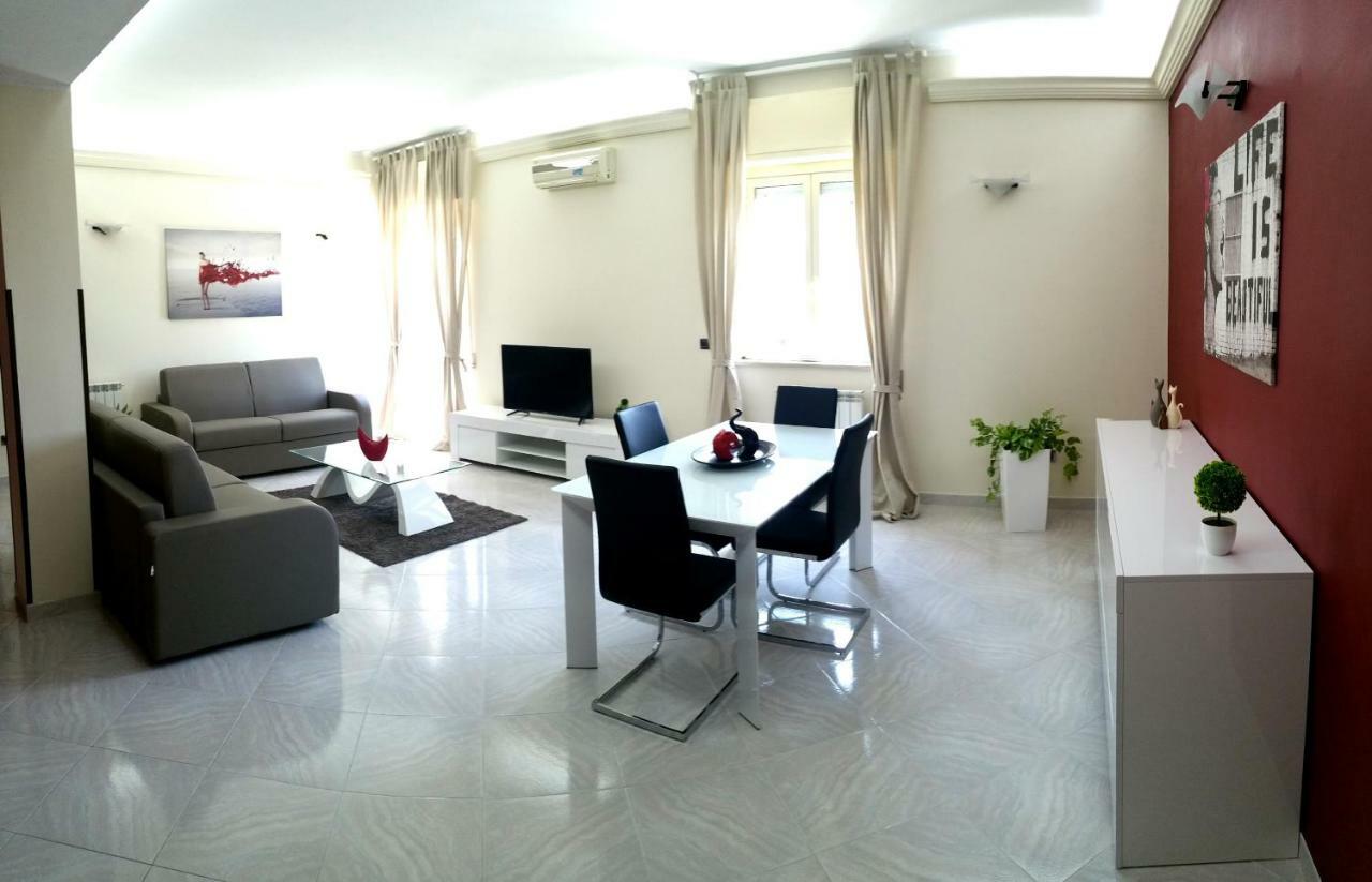 My Place 시라쿠사 외부 사진